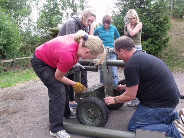 Disassembling Field Gun